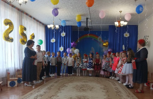 Выпускной в детском саду Выпускной в детском саду.